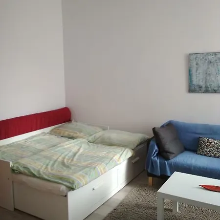 33/c Obchodna, דירה *